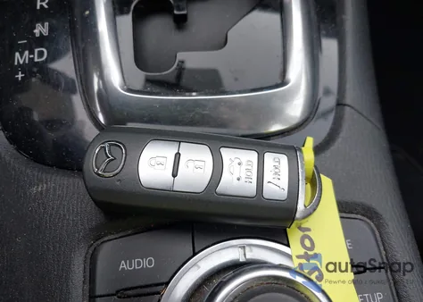 2014 Mazda Mazda6 I Touring z USA, uszkodzony, nr VIN JM1GJ1V69E1141018